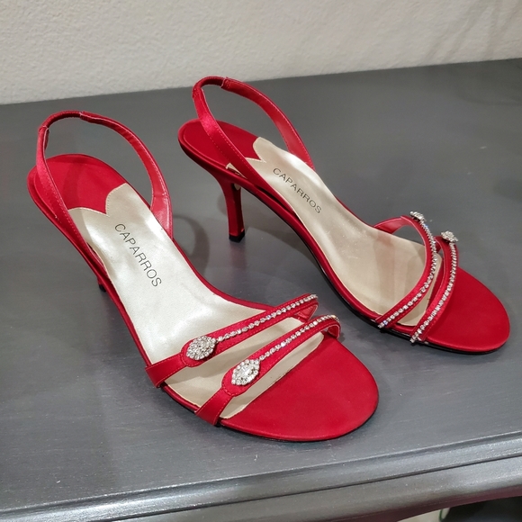 Caparros Red slingback Rhinestone details 6.5. - Picture 5 of 9